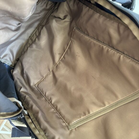 Patagonia Chacabuco Pack 30L Hiking School Travel - Picture 5 of 7